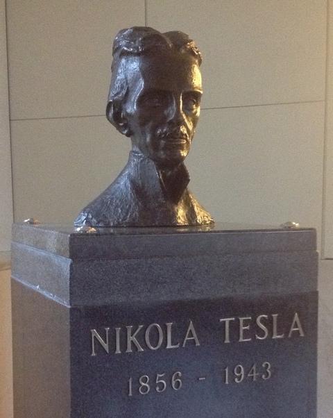 Tesla's Bust at The Faculty of Electrical Engineering and Computing